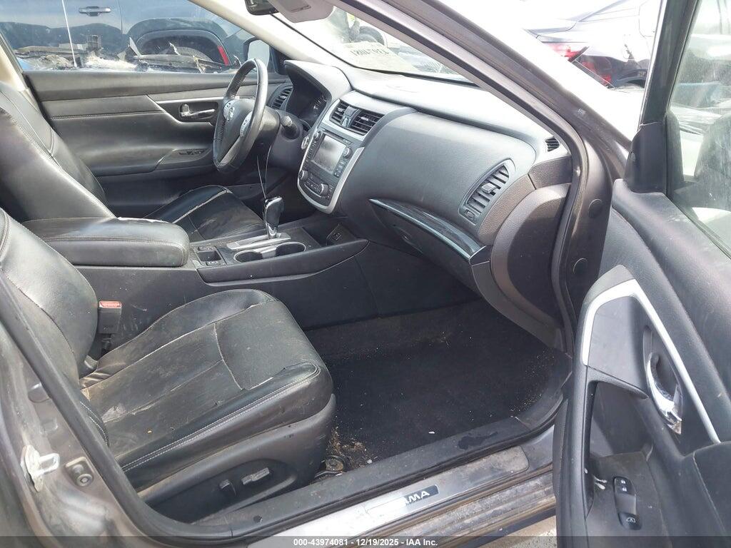 1N4AL3AP0GC189658 2016 NISSAN ALTIMA photo no. 5