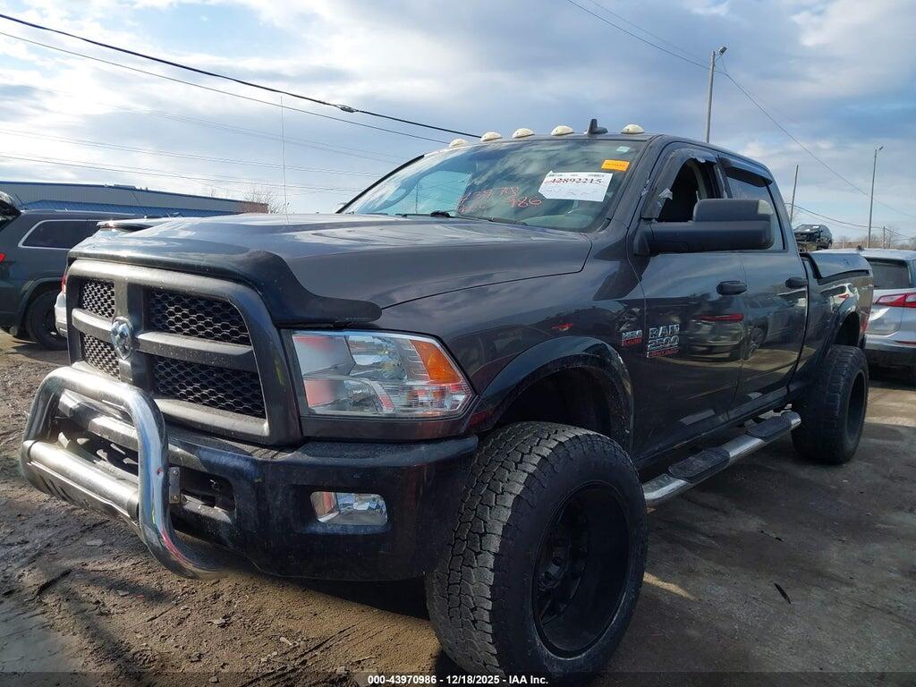 3C6UR5DJ7FG630892 2015 RAM 2500 photo no. 2