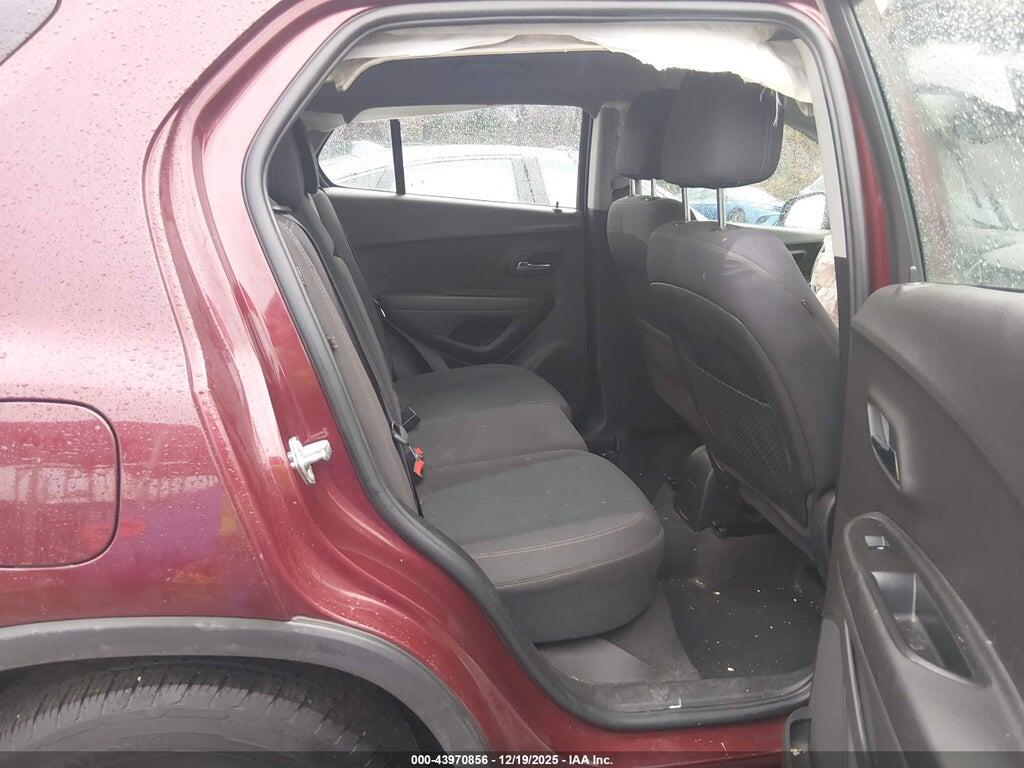 3GNCJKSB9HL273660 2017 CHEVROLET TRAX photo no. 8