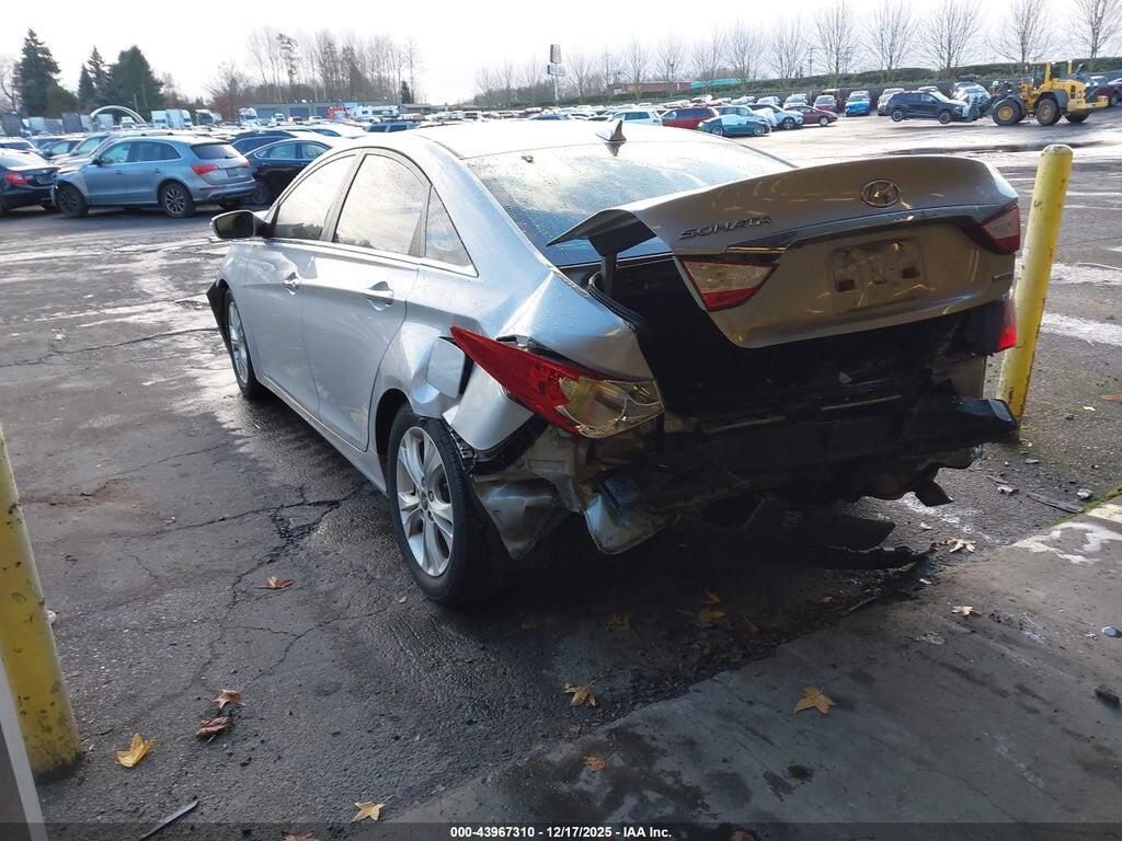 5NPEC4AC8BH004896 2011 HYUNDAI SONATA photo no. 3