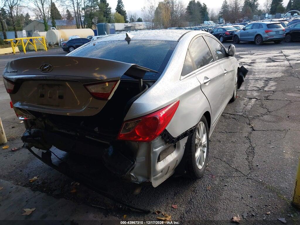 5NPEC4AC8BH004896 2011 HYUNDAI SONATA photo no. 4