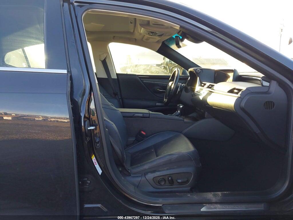 JTHB21B11K2032637 2019 LEXUS ES 300H photo no. 5