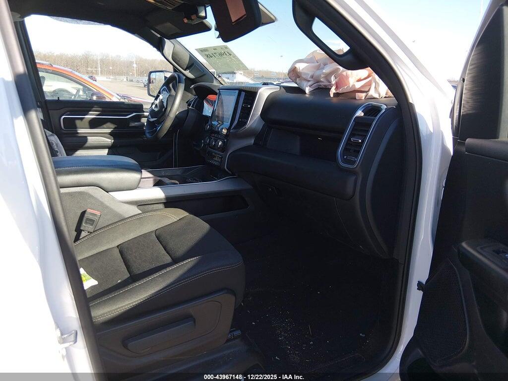 1C6RRFFG5SN601289 2025 RAM 1500 photo no. 5