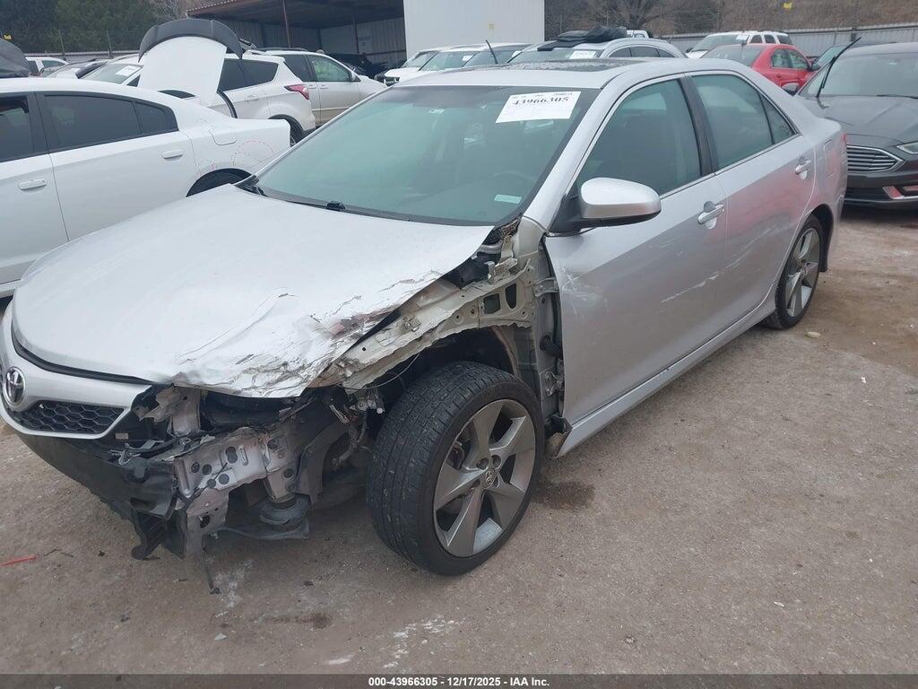 4T1BF1FK9EU726487 2014 TOYOTA CAMRY photo no. 2