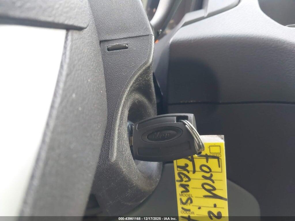 1FTNE1YM5FKA36512 2015 FORD TRANSIT-150 photo no. 11