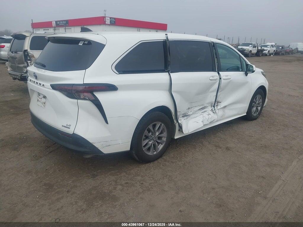 5TDKRKEC5RS216465 2024 TOYOTA SIENNA photo no. 4