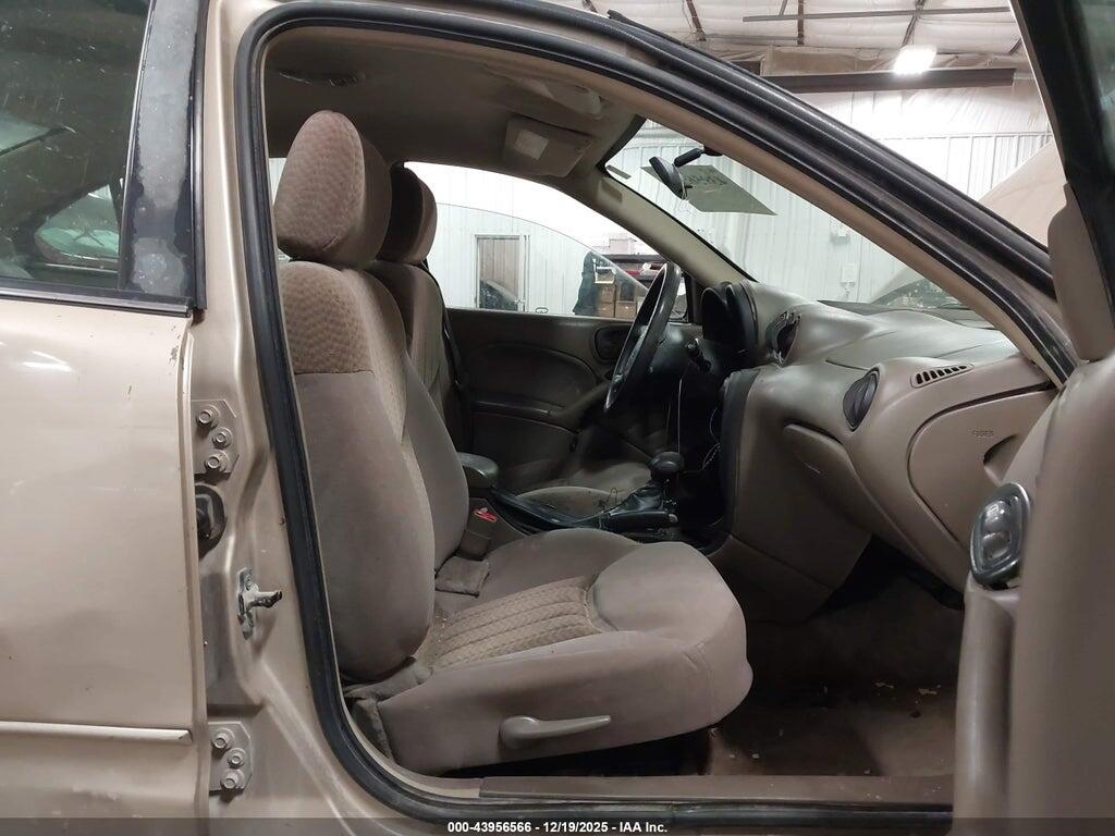 1G2NF52E74C135205 2004 PONTIAC GRAND AM photo no. 5