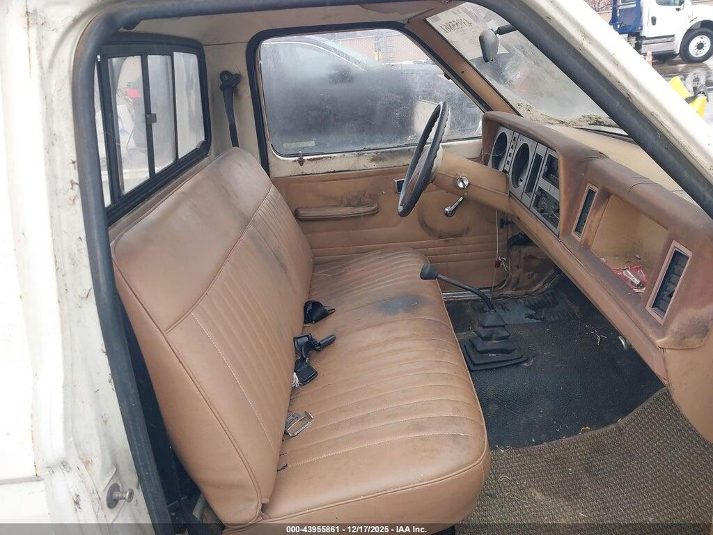 1FTBR1CAXFUC98900 1985 FORD RANGER photo no. 5