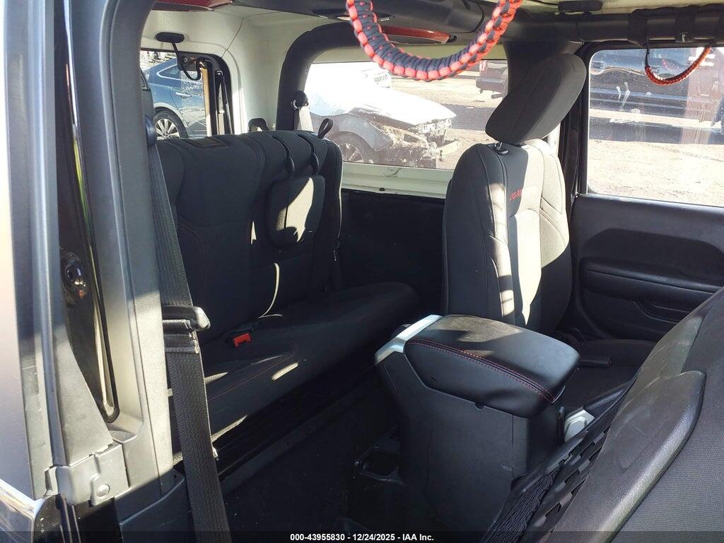 1C4HJXCG7JW155824 2018 JEEP WRANGLER photo no. 8