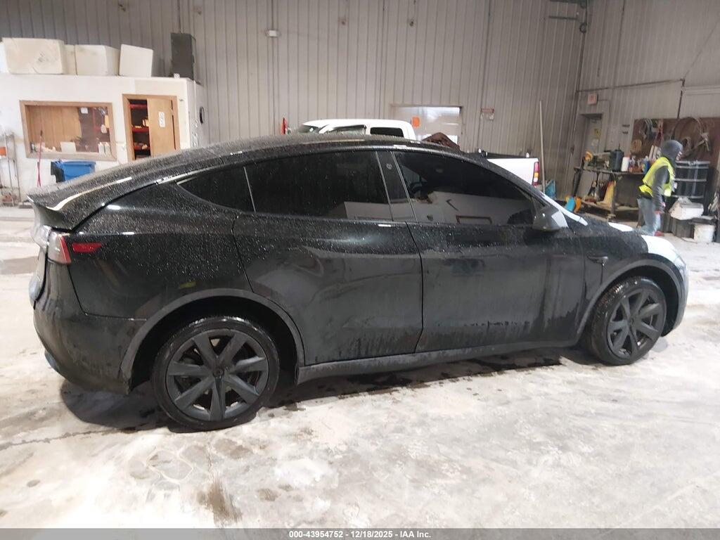 5YJYGDEE0MF268080 2021 TESLA MODEL Y photo no. 12