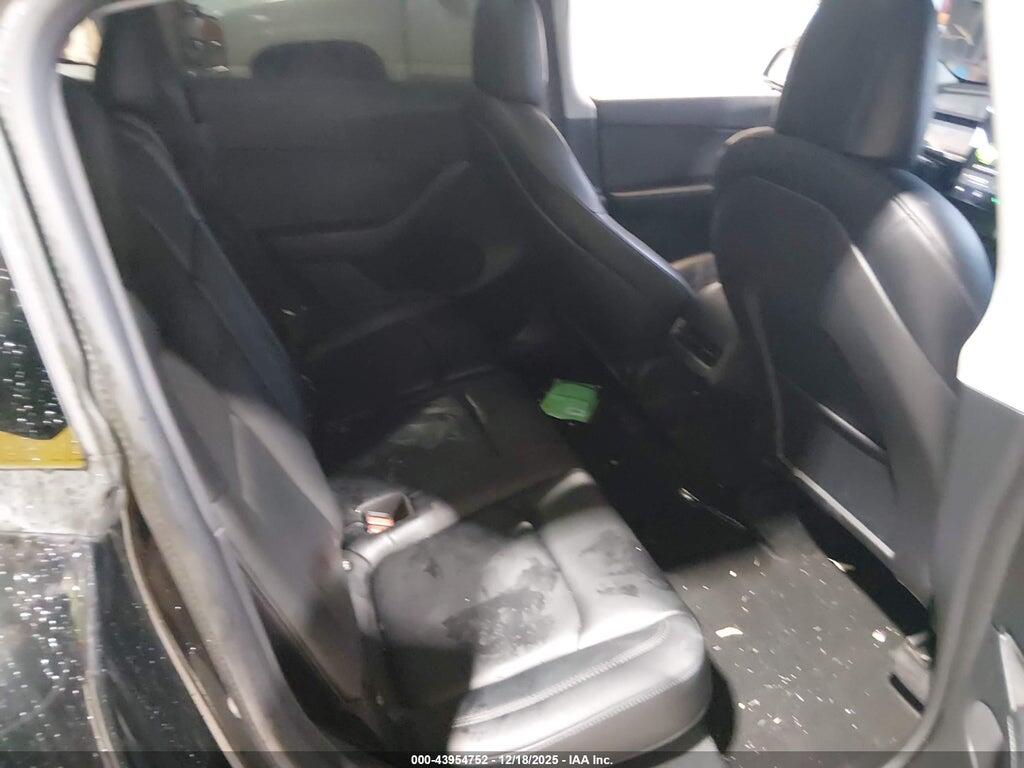 5YJYGDEE0MF268080 2021 TESLA MODEL Y photo no. 8