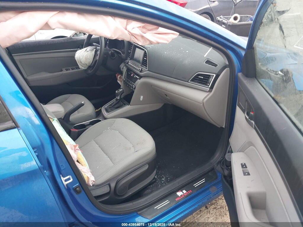 5NPD84LF3HH054425 2017 HYUNDAI ELANTRA photo no. 5