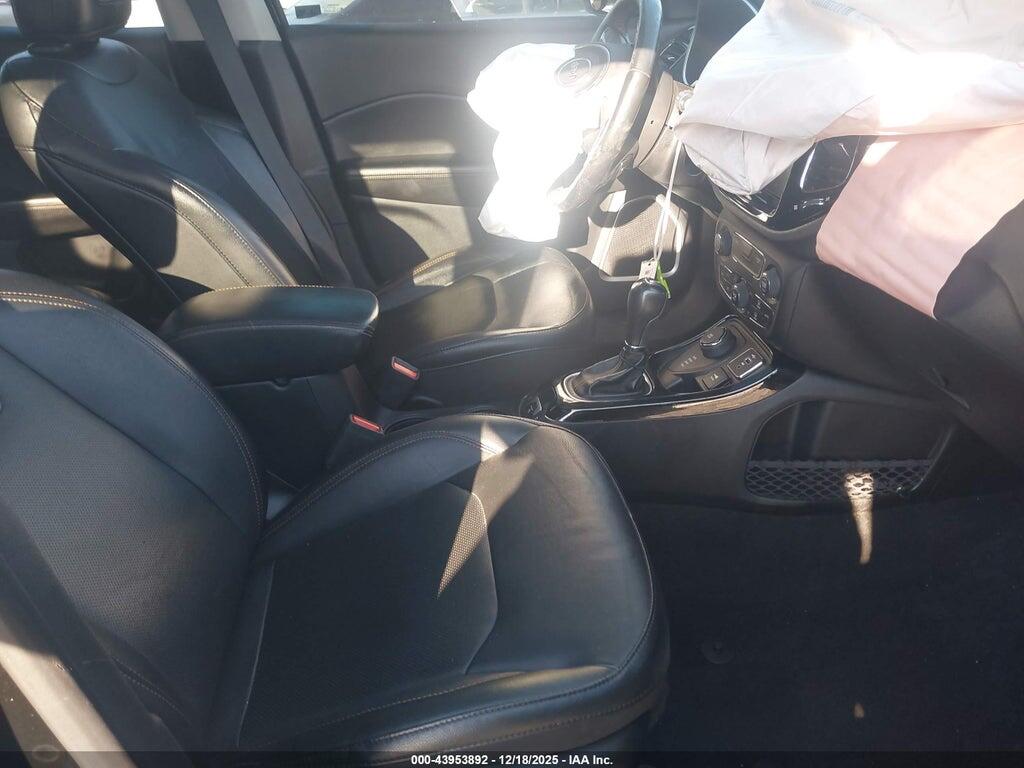 3C4NJDCB3LT244661 2020 JEEP COMPASS photo no. 5