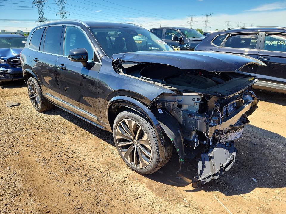 2026 VOLVO XC90 PLUS — Фото 4 из 12
