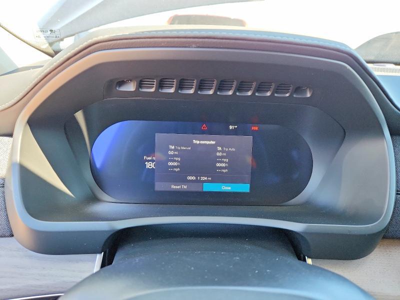 2026 VOLVO XC90 PLUS — Фото 9 из 12