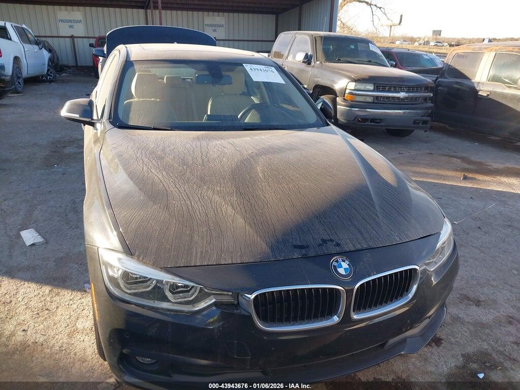 WBA8A3C58JA491760 2018 BMW 320I photo no. 12