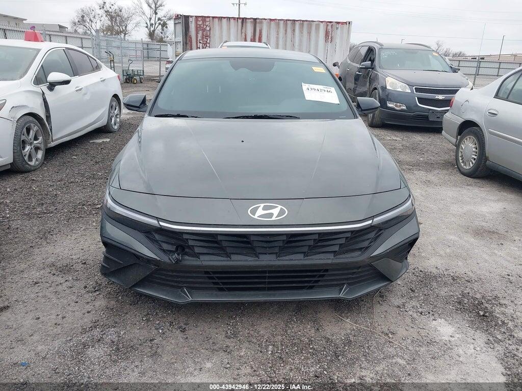KMHLM4DG5SU057334 2025 HYUNDAI ELANTRA photo no. 12