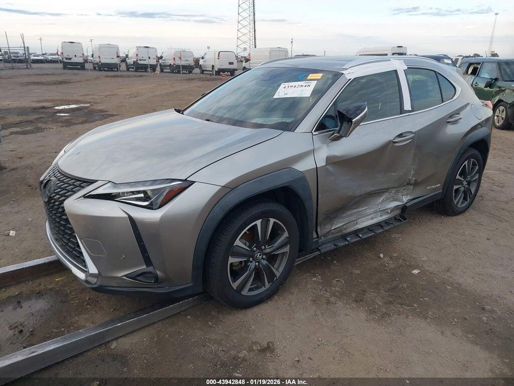 JTHX9JBH7L2033971 2020 LEXUS UX 250H photo no. 2