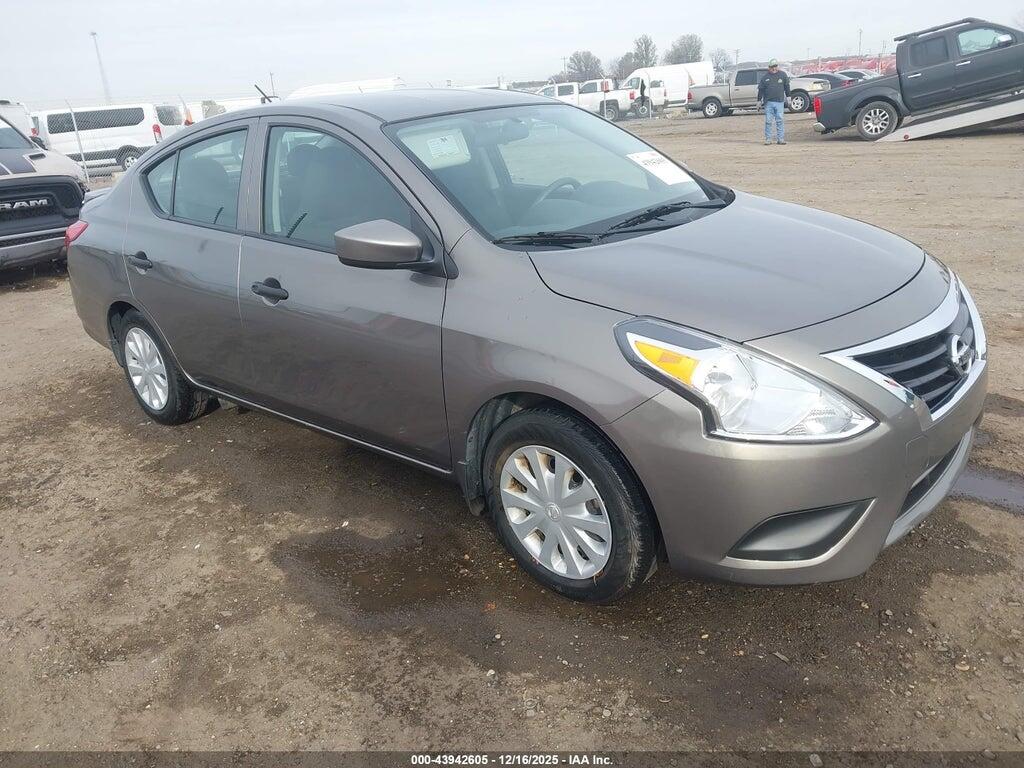 3N1CN7AP0HL856998 2017 NISSAN VERSA photo no. 1