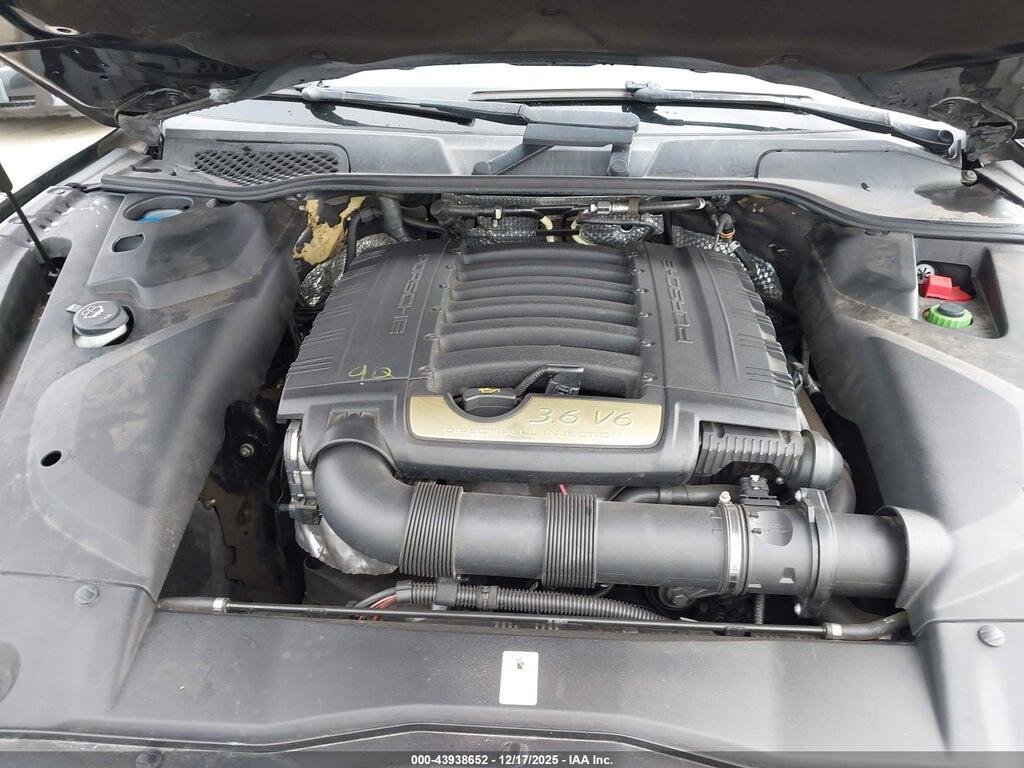 WP1AA2A24HKA82505 2017 PORSCHE CAYENNE photo no. 10