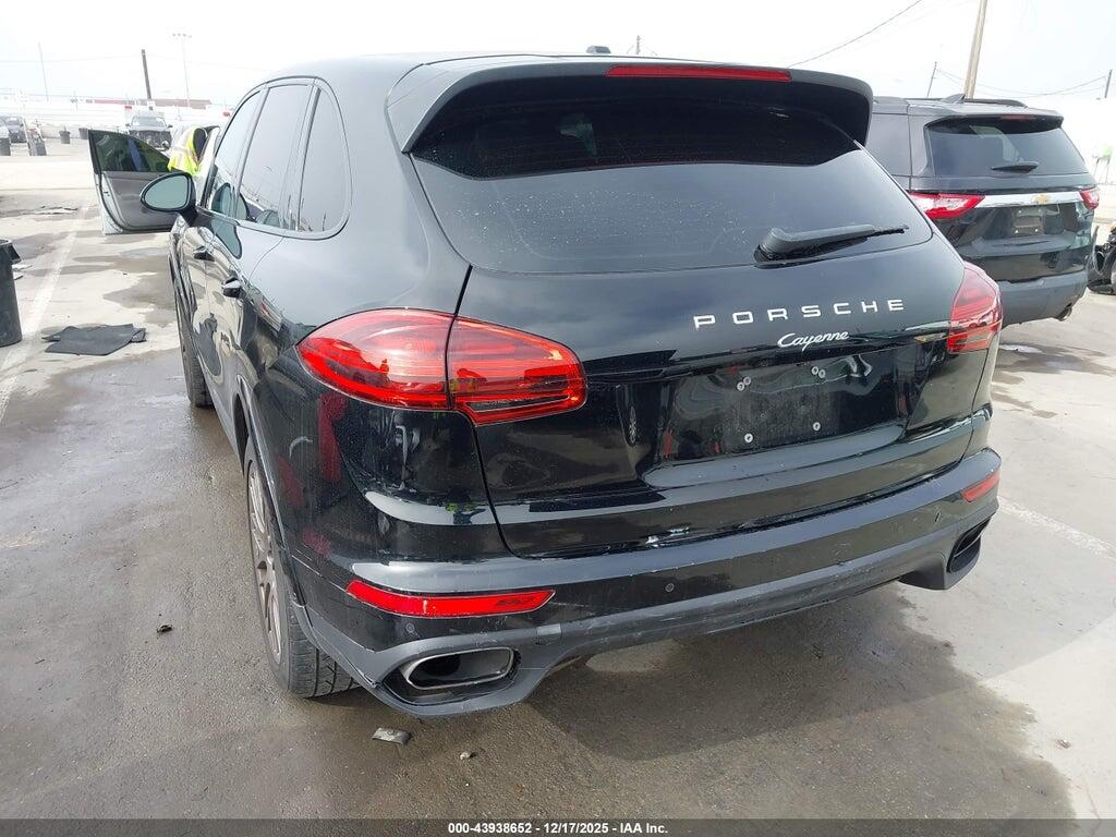 WP1AA2A24HKA82505 2017 PORSCHE CAYENNE photo no. 6