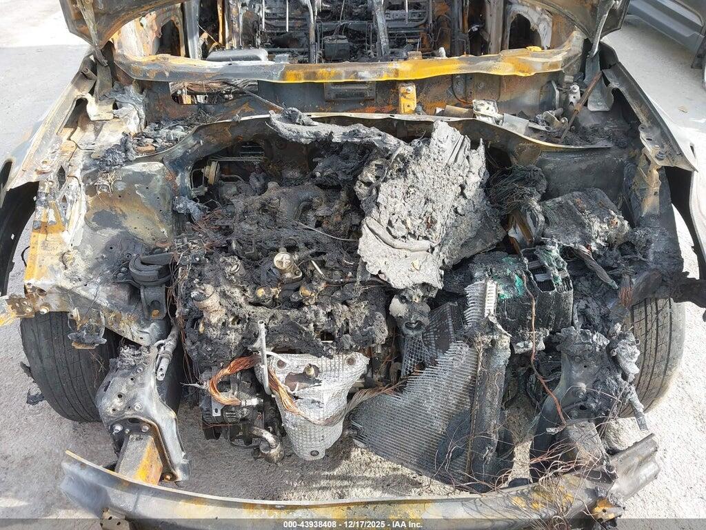 KM8SR4HF5HU179392 2017 HYUNDAI SANTA FE photo no. 10