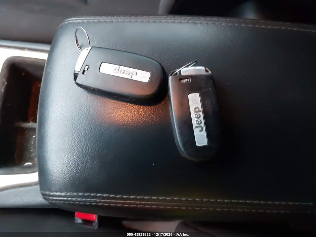 1C4RJFAGXFC204928 2015 JEEP GRAND CHEROKEE photo no. 11