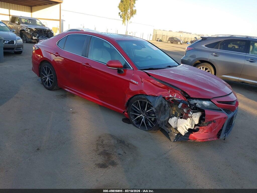 4T1S31AK3MU020582 2021 TOYOTA CAMRY photo no. 1