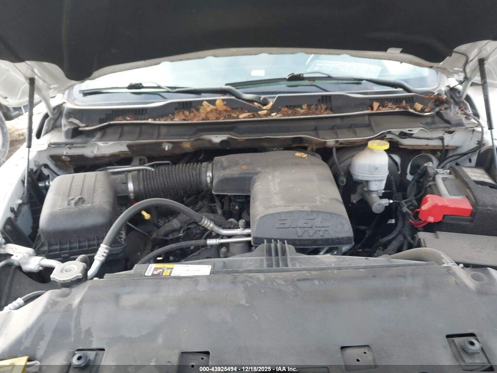 1C6RR6FG5NS231547 2022 RAM 1500 CLASSIC photo no. 10