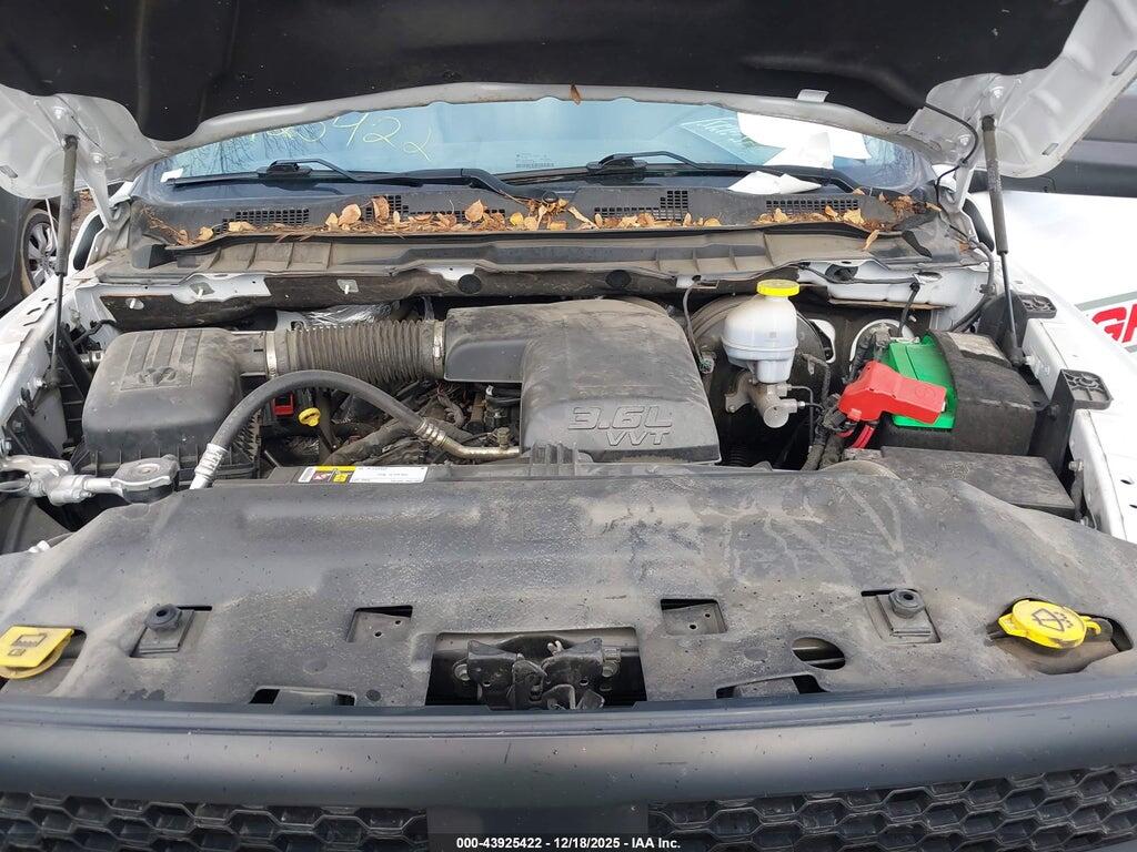 1C6RR6FG2NS231554 2022 RAM 1500 CLASSIC photo no. 10