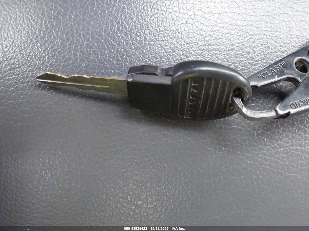 1C6RR6FG2NS231554 2022 RAM 1500 CLASSIC photo no. 11