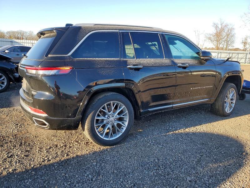 2022 JEEP GRAND CHEROKEE SUMMIT — Фото 3 из 13