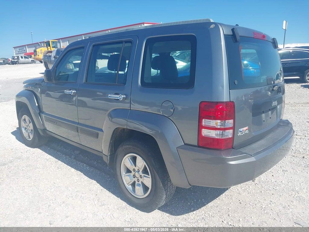 1C4PJMAK7CW110323 2012 JEEP LIBERTY photo no. 3