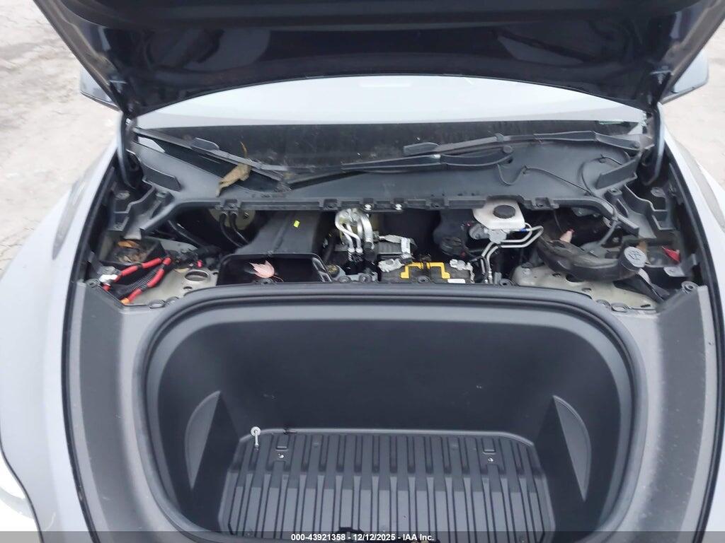 5YJYGDEE3MF225160 2021 TESLA MODEL Y photo no. 10