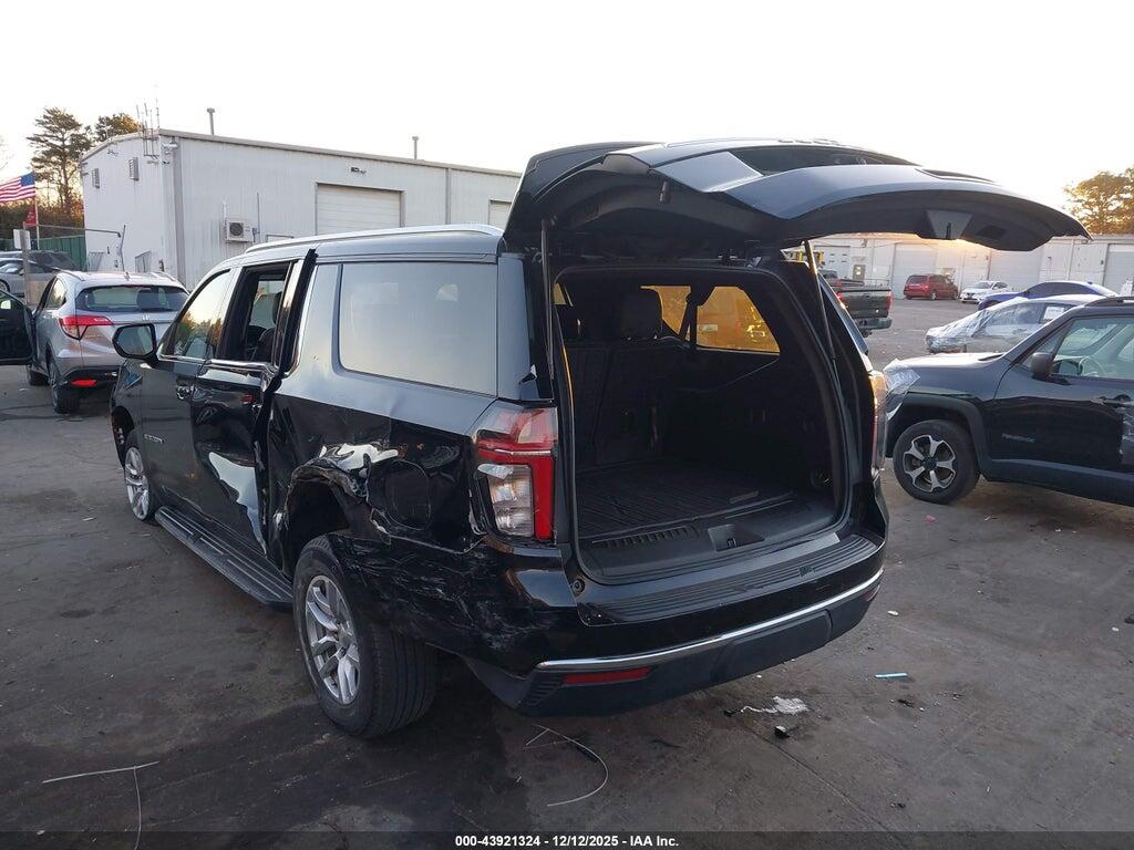 1GNSKBKD5PR115060 2023 CHEVROLET SUBURBAN photo no. 3