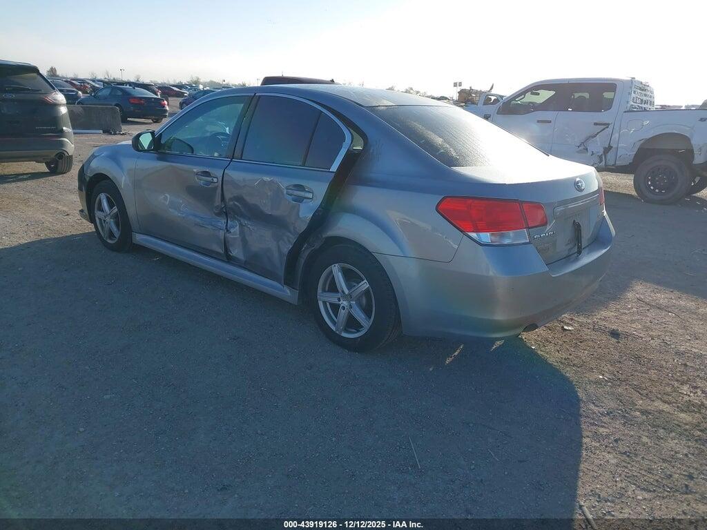 4S3BMAA67B1229262 2011 SUBARU LEGACY photo no. 3