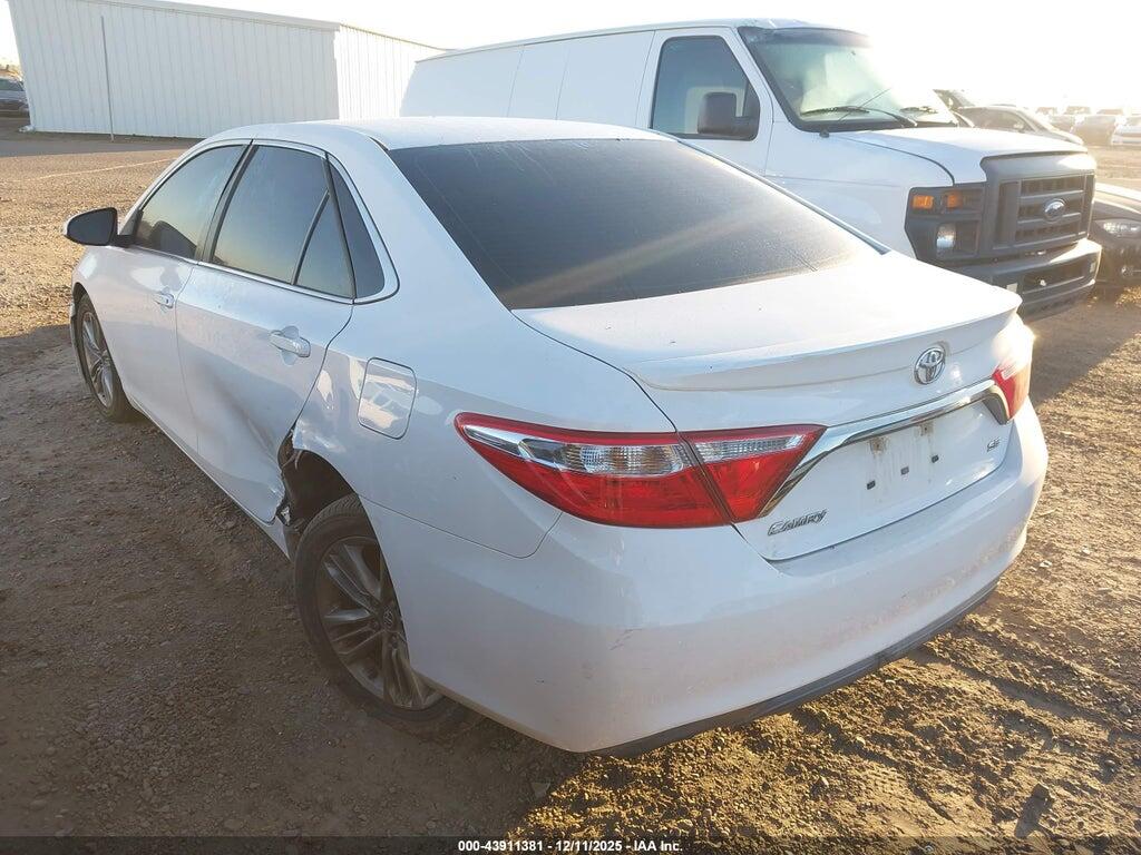 4T1BF1FK5HU398828 2017 TOYOTA CAMRY photo no. 3