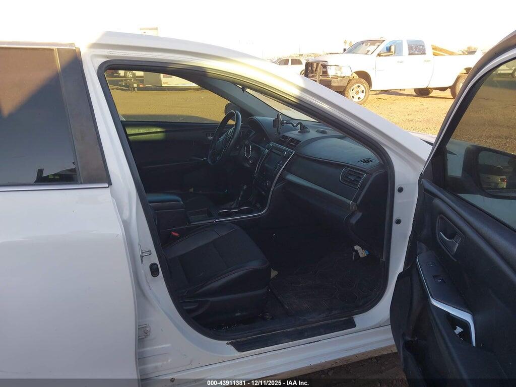 4T1BF1FK5HU398828 2017 TOYOTA CAMRY photo no. 5