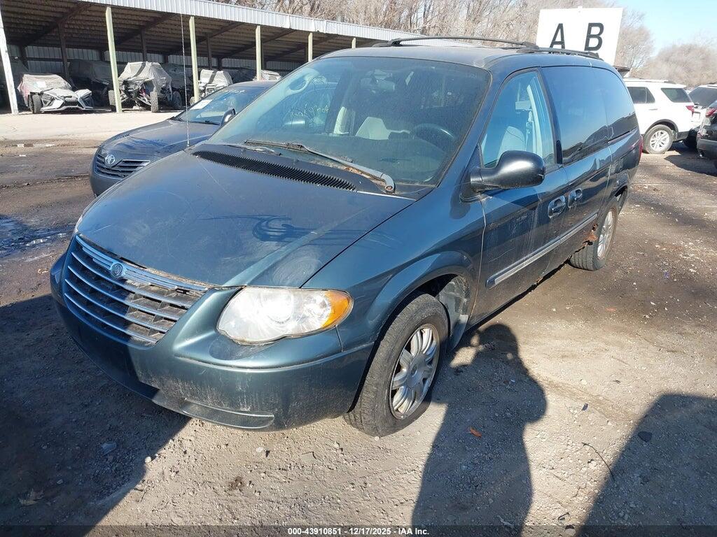 2A4GP54LX6R919797 2006 CHRYSLER TOWN & COUNTRY photo no. 2