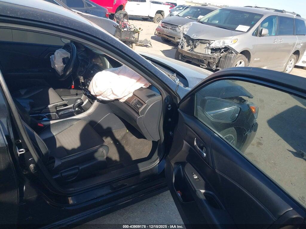 1HGCR2F5XHA168575 2017 HONDA ACCORD photo no. 5