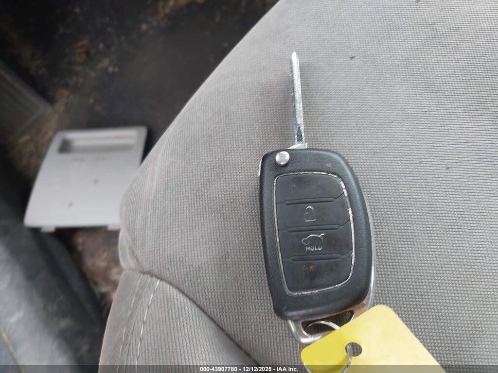 5NPE24AF6GH329261 2016 HYUNDAI SONATA photo no. 11