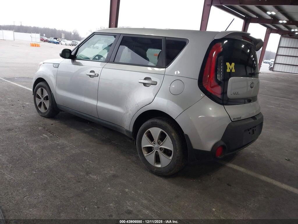 KNDJN2A24G7874600 2016 KIA SOUL photo no. 3