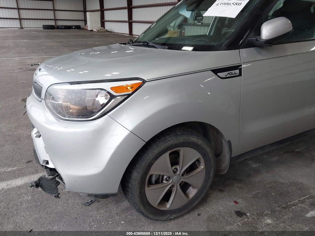 KNDJN2A24G7874600 2016 KIA SOUL photo no. 6