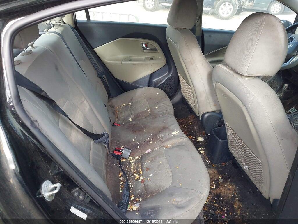 KNADM4A32H6025011 2017 KIA RIO photo no. 8