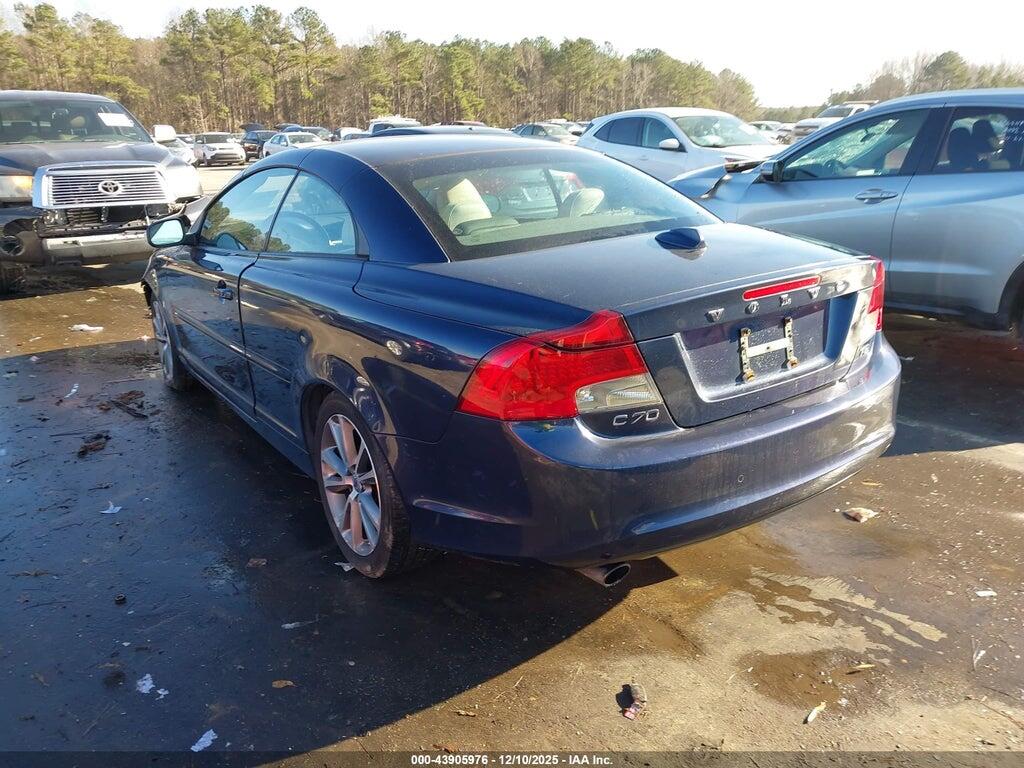 YV1672MC4CJ124934 2012 VOLVO C70 photo no. 3