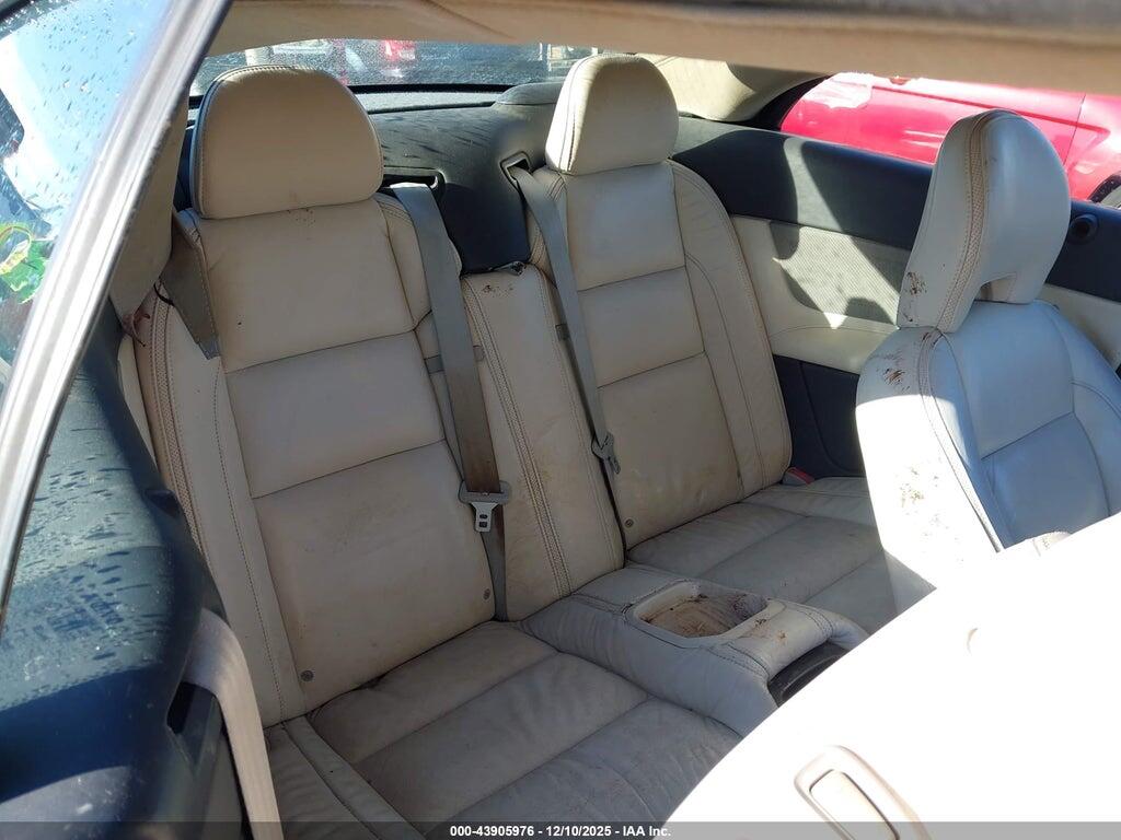 YV1672MC4CJ124934 2012 VOLVO C70 photo no. 8