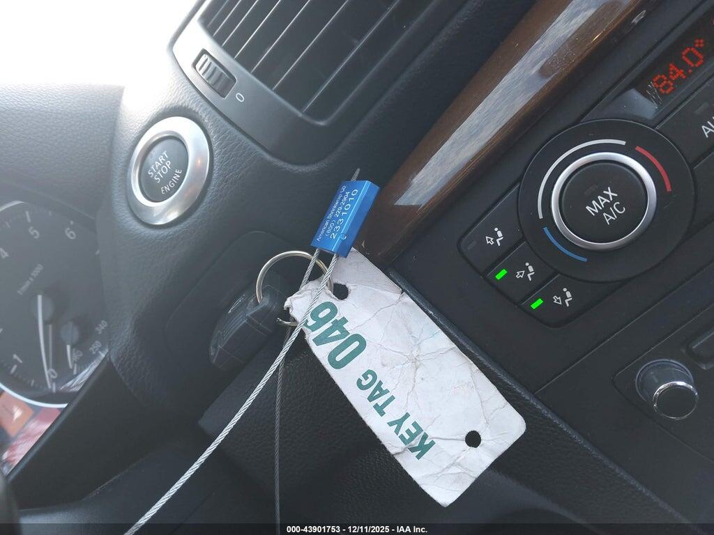 WBAUN7C54DVM27531 2013 BMW 135I photo no. 11