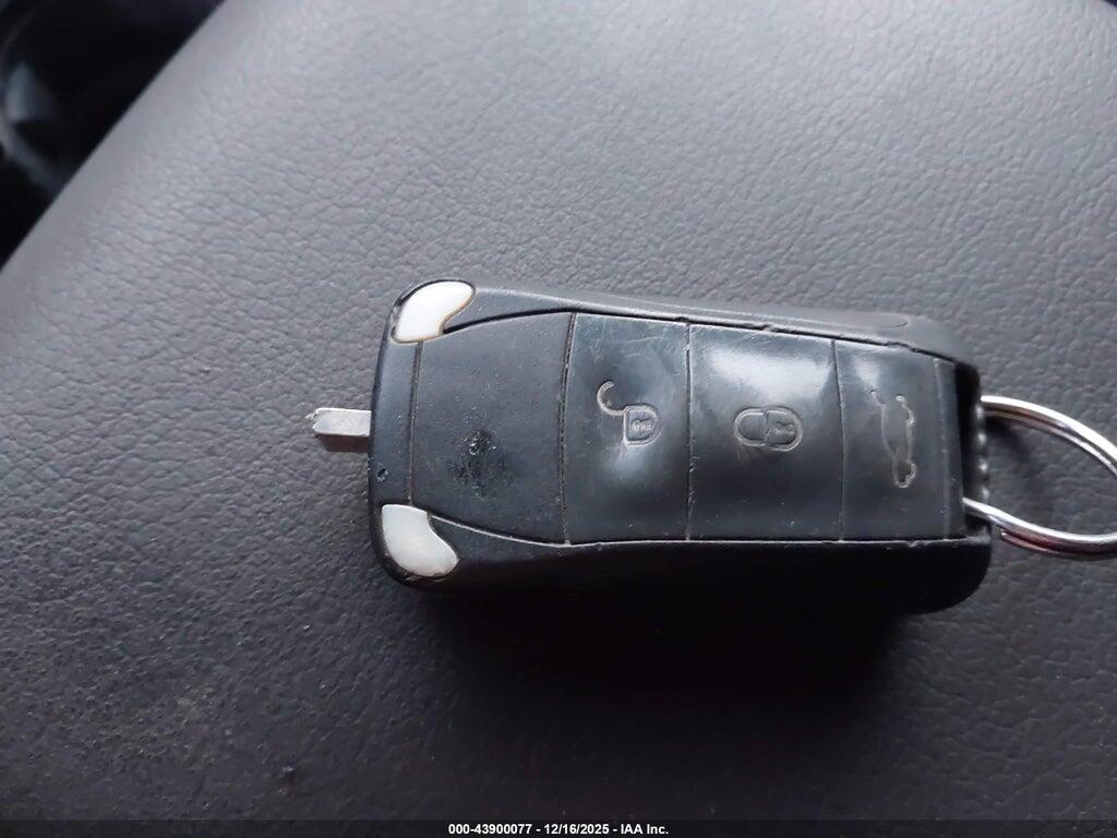WP1AA29PX8LA17507 2008 PORSCHE CAYENNE photo no. 11