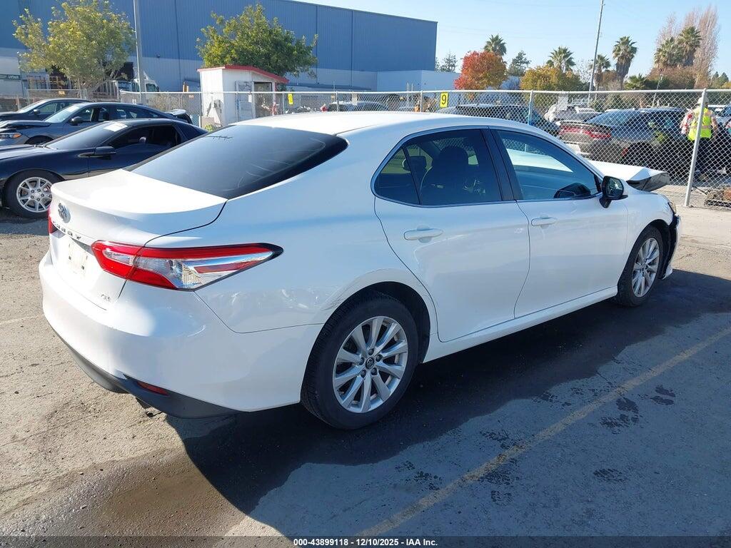 JTNB11HK1J3044487 2018 TOYOTA CAMRY photo no. 4