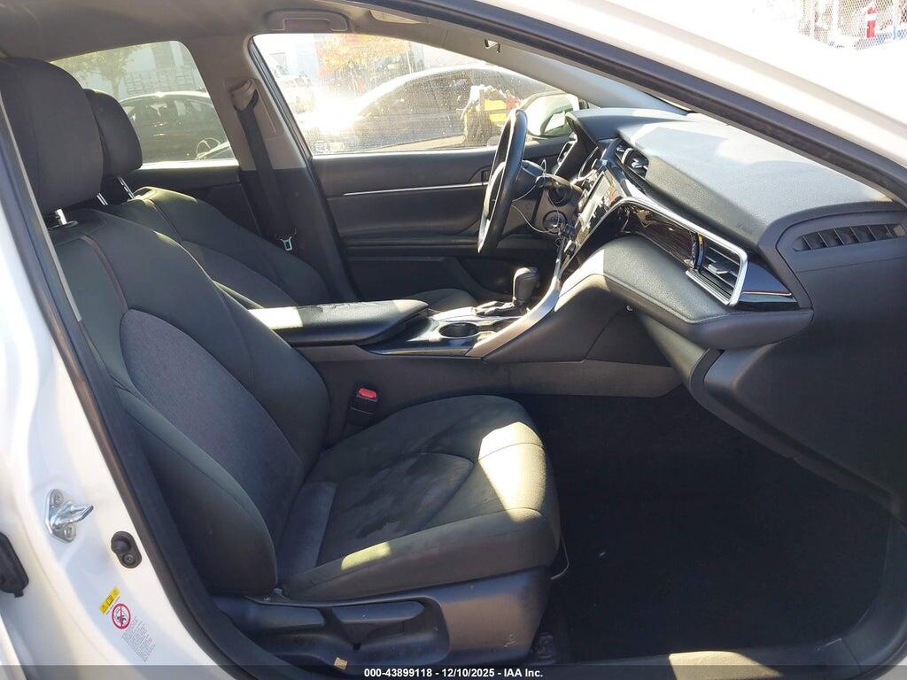 JTNB11HK1J3044487 2018 TOYOTA CAMRY photo no. 5